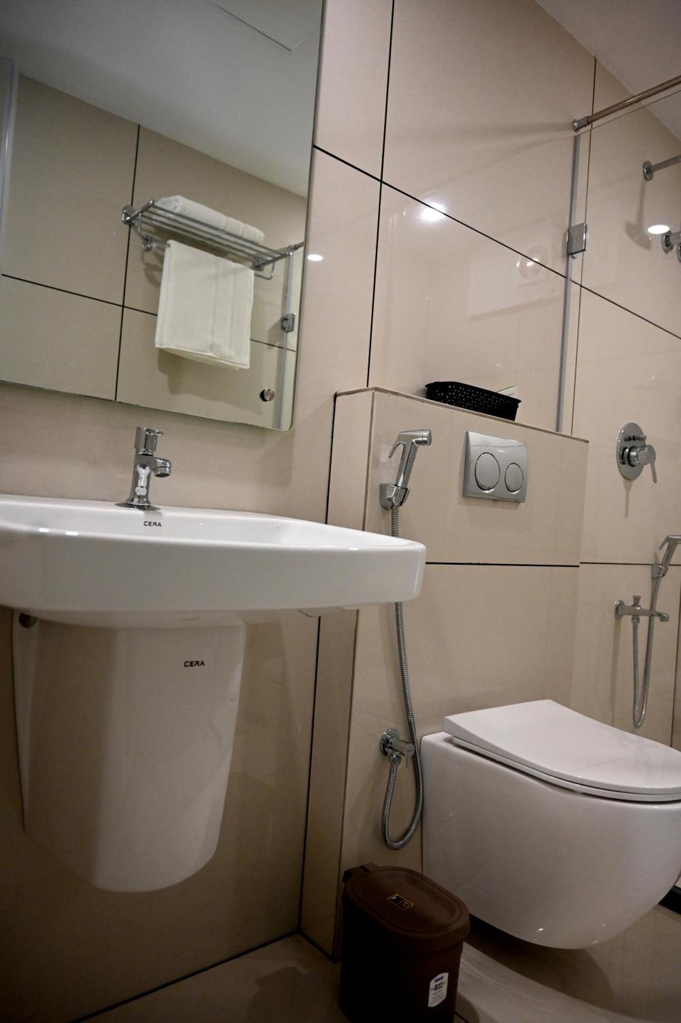 Harley Residency Hotel Kannur Ngoại thất bức ảnh