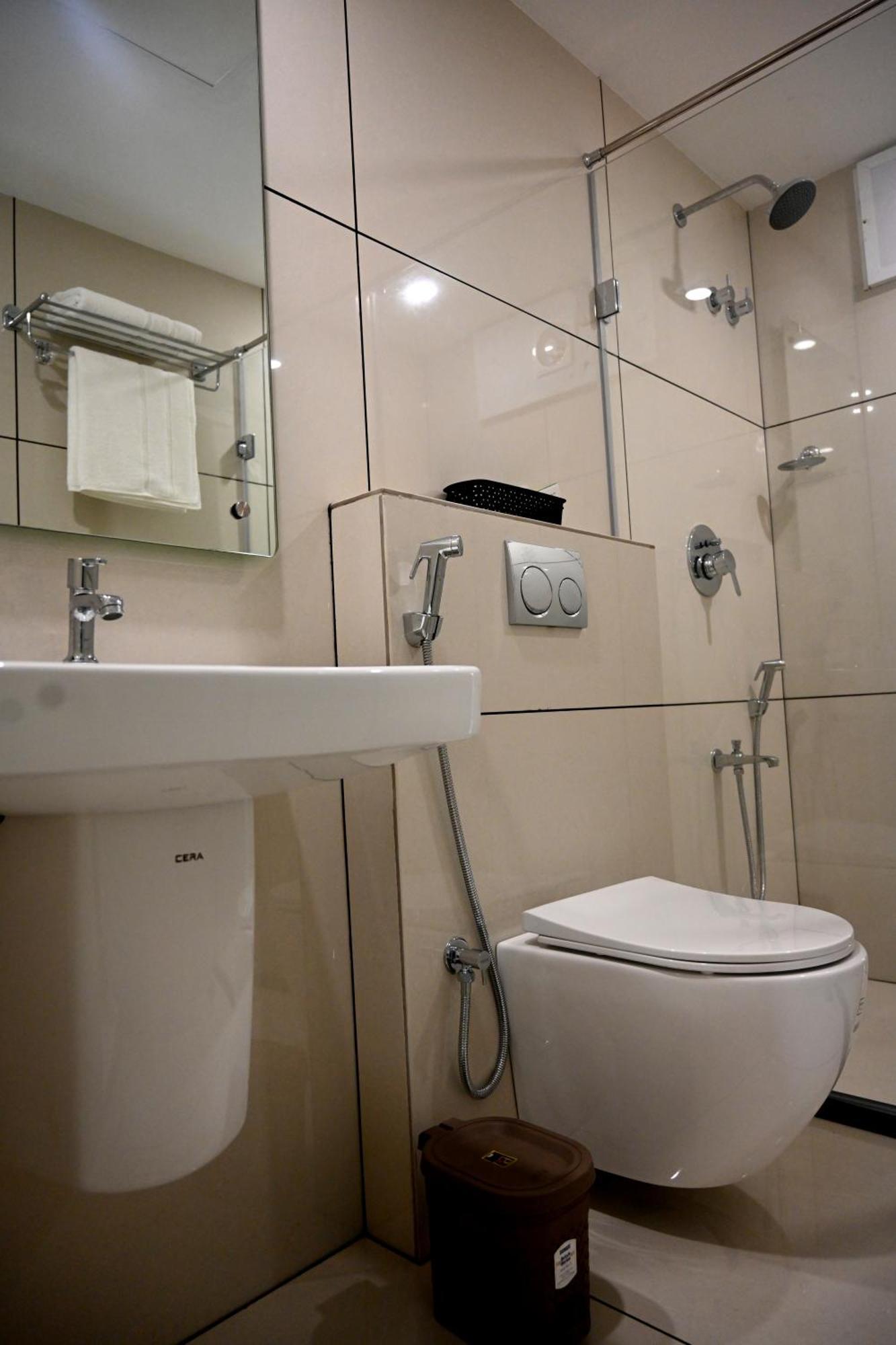 Harley Residency Hotel Kannur Ngoại thất bức ảnh